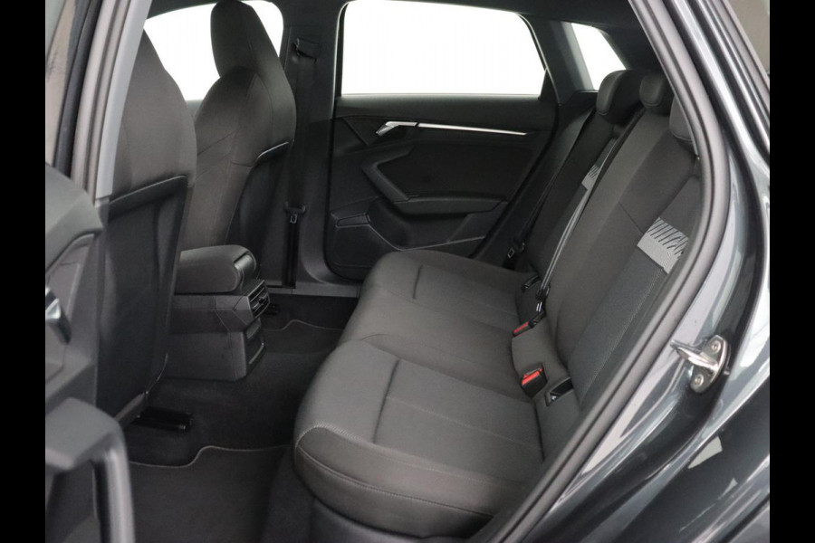 Audi A3 30 TFSI Advanced edition | Sportstoelen | Carplay | Audi Sound | Navigatie | Virtual Cockpit | Climate control | Full LED | Parkeerhulp | 17'' | DAB | Cruise control