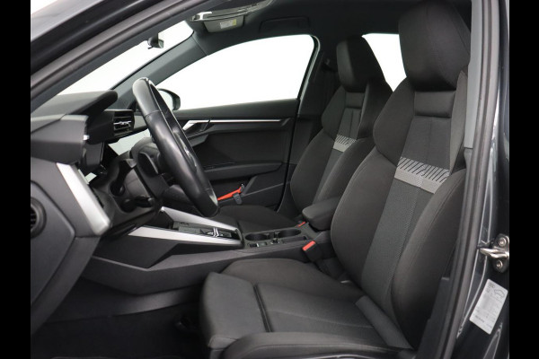 Audi A3 30 TFSI Advanced edition | Sportstoelen | Carplay | Audi Sound | Navigatie | Virtual Cockpit | Climate control | Full LED | Parkeerhulp | 17'' | DAB | Cruise control