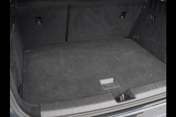 Audi A3 30 TFSI Advanced edition | Sportstoelen | Carplay | Audi Sound | Navigatie | Virtual Cockpit | Climate control | Full LED | Parkeerhulp | 17'' | DAB | Cruise control