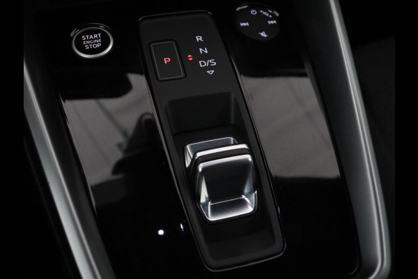 Audi A3 30 TFSI Advanced edition | Sportstoelen | Carplay | Audi Sound | Navigatie | Virtual Cockpit | Climate control | Full LED | Parkeerhulp | 17'' | DAB | Cruise control
