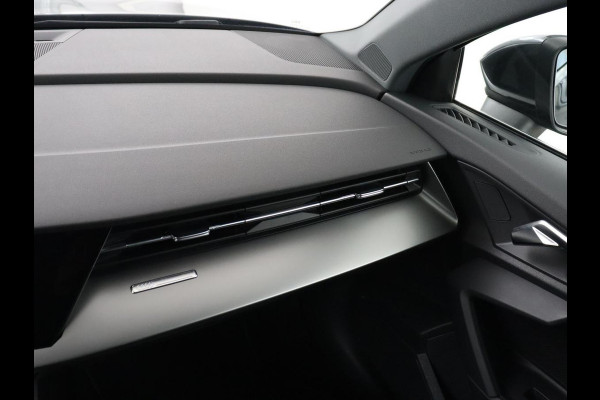 Audi A3 30 TFSI Advanced edition | Sportstoelen | Carplay | Audi Sound | Navigatie | Virtual Cockpit | Climate control | Full LED | Parkeerhulp | 17'' | DAB | Cruise control