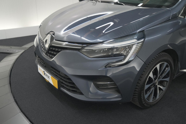 Renault Clio TCe 130 EDC Intens |  Allseason banden | Camera | Navigatie | Parkeersensoren