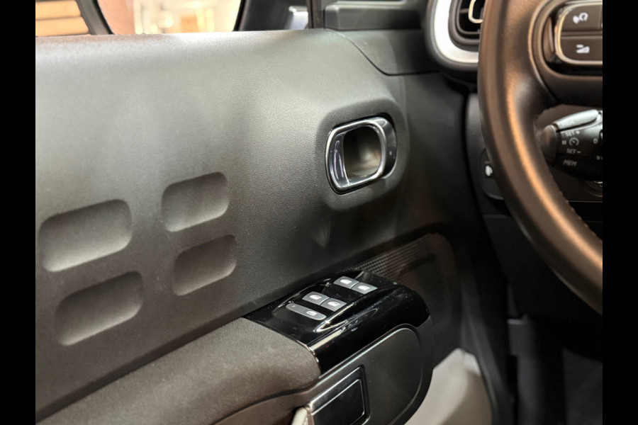 Citroën C3 1.2 Shine |NAVI | Sensoren Achter | Cruise Control |110pk |