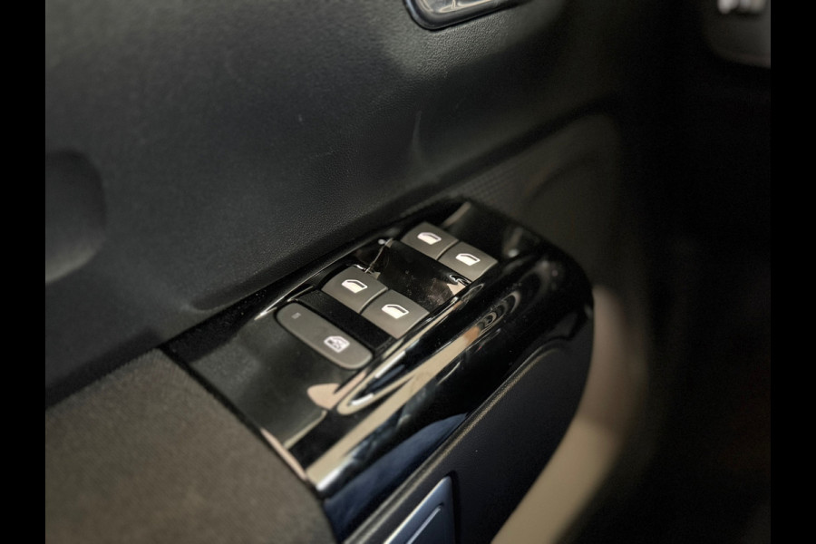 Citroën C3 1.2 Shine |NAVI | Sensoren Achter | Cruise Control |110pk |