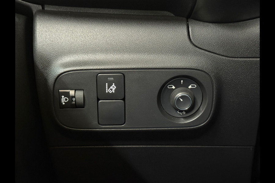 Citroën C3 1.2 Shine |NAVI | Sensoren Achter | Cruise Control |110pk |