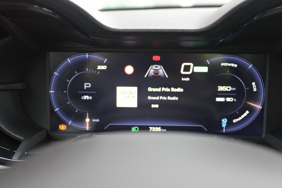 Alfa Romeo junior 156PK Elettrica 54 kWh | DRAADLOZE APPLE CARPLAY/ANDROID AUTO | PARKEERSENSOREN ACHTER |  CLIMATE CONTROL | VERKEERSBORDEN HERKENNING | ADAPTIVE CRUISE CONTROL | KEYLESS START | LICHTMETALEN VELGEN | LED KOPLAMPEN | LED ACHTERLICHTEN | SCUDETTO "LEGGENDA" |