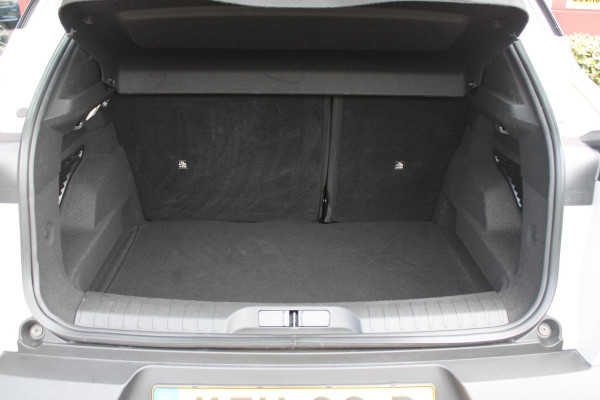 Alfa Romeo junior 156PK Elettrica 54 kWh | DRAADLOZE APPLE CARPLAY/ANDROID AUTO | PARKEERSENSOREN ACHTER |  CLIMATE CONTROL | VERKEERSBORDEN HERKENNING | ADAPTIVE CRUISE CONTROL | KEYLESS START | LICHTMETALEN VELGEN | LED KOPLAMPEN | LED ACHTERLICHTEN | SCUDETTO "LEGGENDA" |