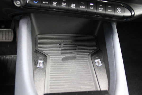 Alfa Romeo junior 156PK Elettrica 54 kWh | DRAADLOZE APPLE CARPLAY/ANDROID AUTO | PARKEERSENSOREN ACHTER |  CLIMATE CONTROL | VERKEERSBORDEN HERKENNING | ADAPTIVE CRUISE CONTROL | KEYLESS START | LICHTMETALEN VELGEN | LED KOPLAMPEN | LED ACHTERLICHTEN | SCUDETTO "LEGGENDA" |