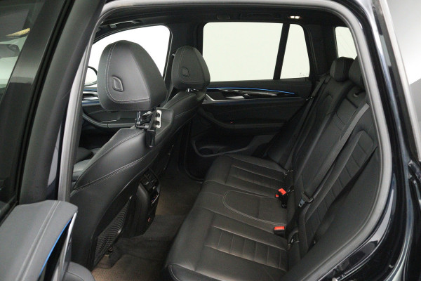 BMW iX3 High Executive 80 kWh M-pakket (1e eigenaar, NL-auto, Dealer OnderH, Panoramadak, Navi Pro, Leder, StoelV, Etc)