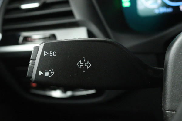 BMW iX3 High Executive 80 kWh M-pakket (1e eigenaar, NL-auto, Dealer OnderH, Panoramadak, Navi Pro, Leder, StoelV, Etc)