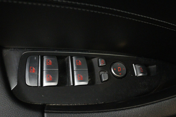 BMW iX3 High Executive 80 kWh M-pakket (1e eigenaar, NL-auto, Dealer OnderH, Panoramadak, Navi Pro, Leder, StoelV, Etc)