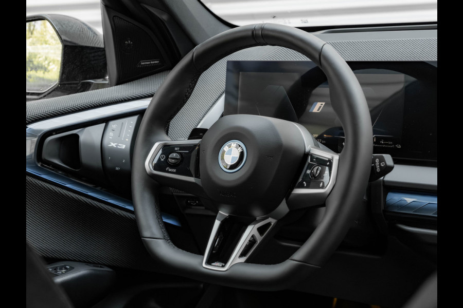 BMW X3 30e xDrive M-Sport - Trekhaak - ACC - 360° Camera - Harman Kardon