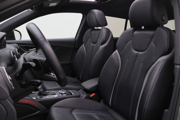 Audi Q2 2.0 TFSI quattro Sport Edition #1 Panoramadak, Leer, B&O, Head-Up, ACC, Trekhaak, 19"