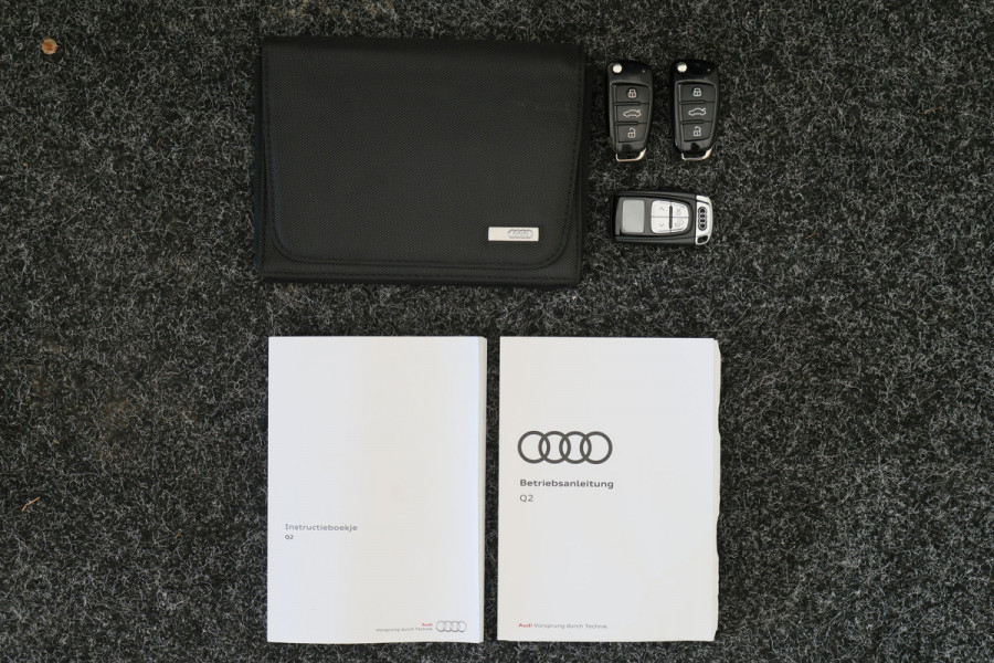 Audi Q2 2.0 TFSI quattro Sport Edition #1 Panoramadak, Leer, B&O, Head-Up, ACC, Trekhaak, 19"