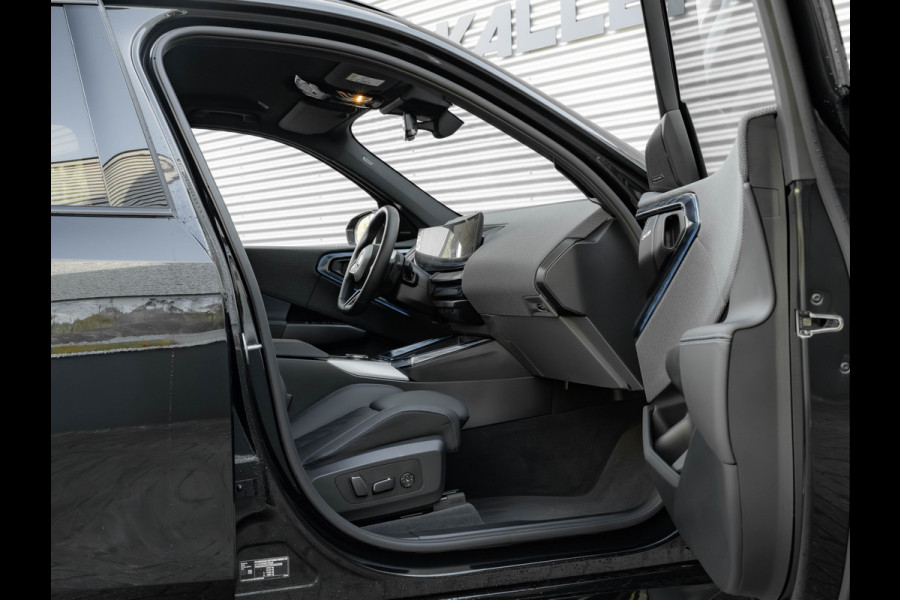 BMW X3 30e xDrive M-Sport - Trekhaak - ACC - 360° Camera - Harman Kardon