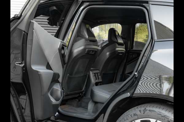 BMW X3 30e xDrive M-Sport - Trekhaak - ACC - 360° Camera - Harman Kardon