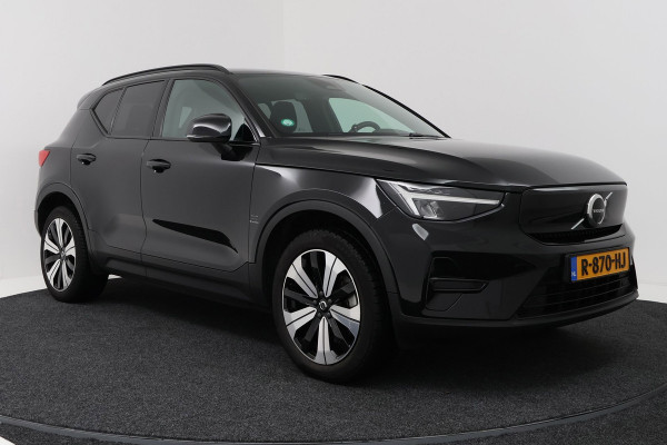 Volvo XC40 Recharge Plus 70 kWh (1e Eig, NL-auto, Dealer OndH, Carplay/ Andrioid, Trekhaak, Camera, Stoel/Stuur VerW, Etc)