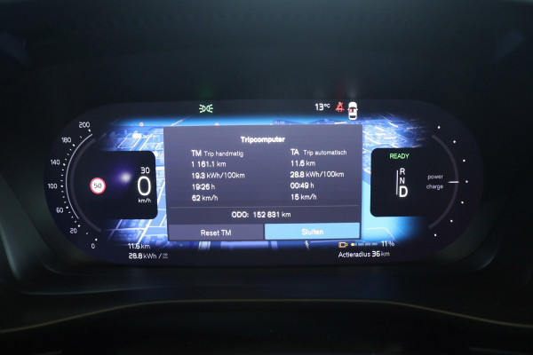 Volvo XC40 Recharge Plus 70 kWh (1e Eig, NL-auto, Dealer OndH, Carplay/ Andrioid, Trekhaak, Camera, Stoel/Stuur VerW, Etc)