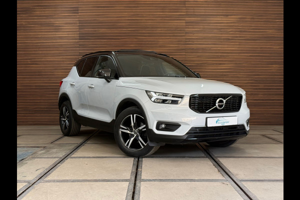 Volvo XC40 1.5 T3 R-Design | Pano | Winterpakket | Elektr voorstoelen+memory | Camera | Carplay