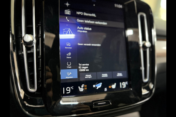 Volvo XC40 1.5 T3 R-Design | Pano | Winterpakket | Elektr voorstoelen+memory | Camera | Carplay