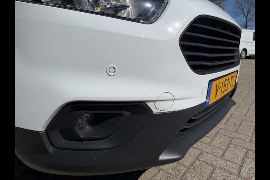 Ford Transit Courier 1.5 TDCI Trend / euro 6 / bpm vrij / vaste prijs rijklaar € 9.950 marge / vrij van btw / pdc voor en achter / airco / cruise / schuifdeur / lichtmetalen velgen