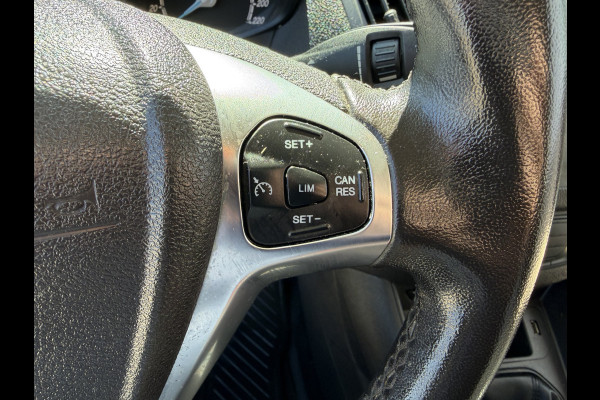 Ford Transit Courier 1.5 TDCI Trend / euro 6 / bpm vrij / vaste prijs rijklaar € 9.950 marge / vrij van btw / pdc voor en achter / airco / cruise / schuifdeur / lichtmetalen velgen