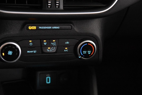 Ford FOCUS Wagon 1.0 EcoBoost Titanium X Business *Navigatie*Camera*DAB*