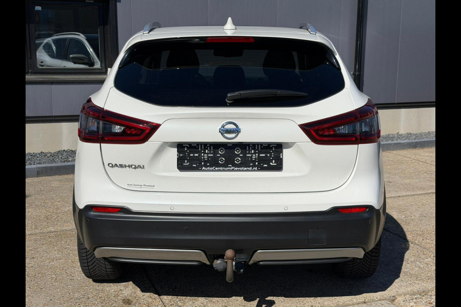 Nissan QASHQAI 1.3 MHEV N-Connecta /Trekhaak / NAVI / CAMERA /STOELVERW. / PANORAMA