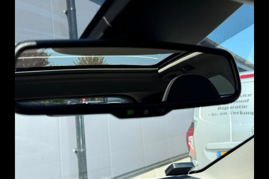Nissan QASHQAI 1.3 MHEV N-Connecta /Trekhaak / NAVI / CAMERA /STOELVERW. / PANORAMA