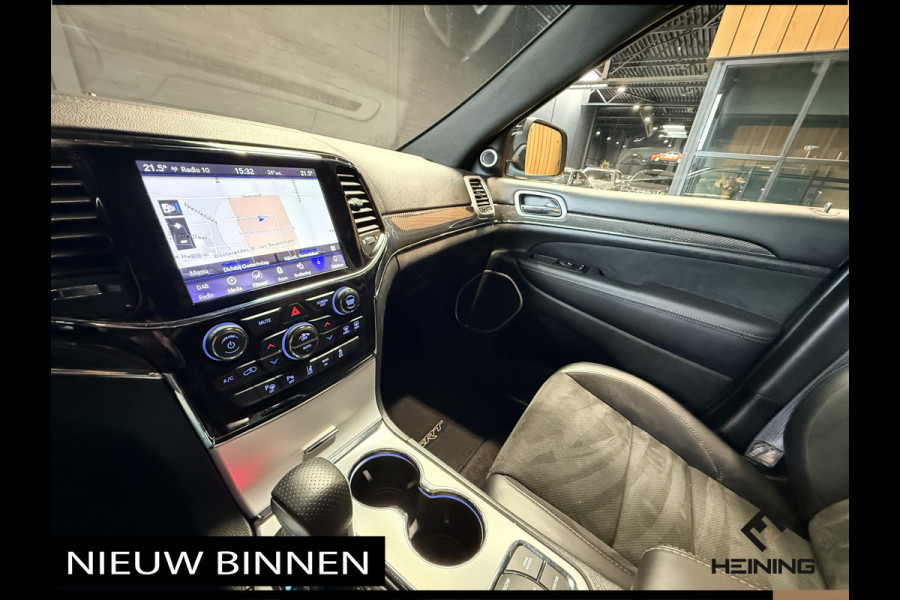 Jeep Grand Cherokee 6.4 V8 SRT8. Grijs Kenteken. Navi. Apple-carplay. Trekhaak. LPG. 93000 KM