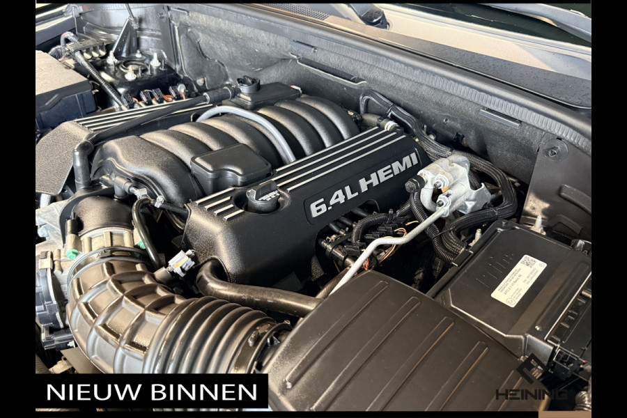 Jeep Grand Cherokee 6.4 V8 SRT8. Grijs Kenteken. Navi. Apple-carplay. Trekhaak. LPG. 93000 KM