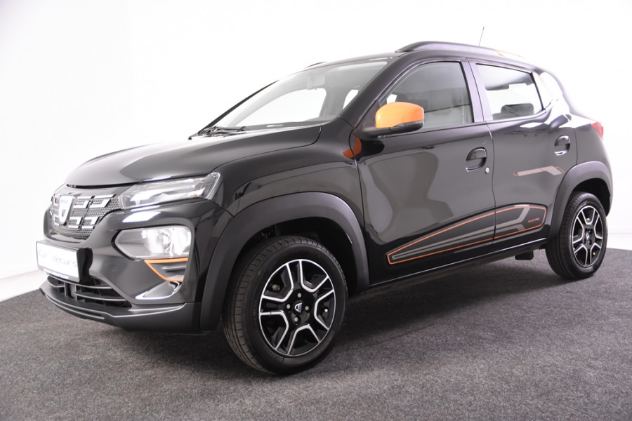 Dacia Spring Comfort Plus *1ste Eigenaar*Leer*Navigatie*PDC*