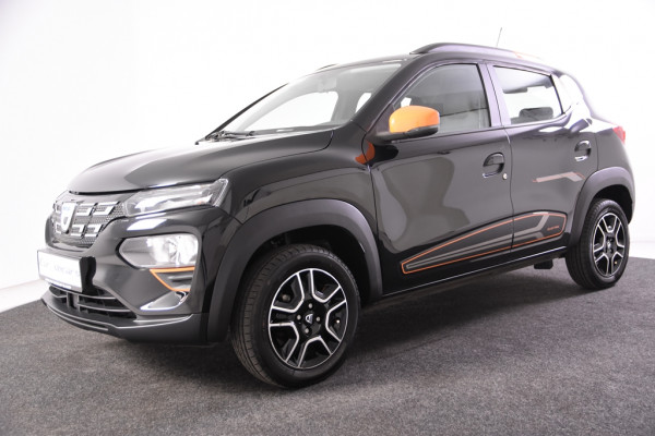 Dacia Spring Comfort Plus *1ste Eigenaar*Leer*Navigatie*PDC*