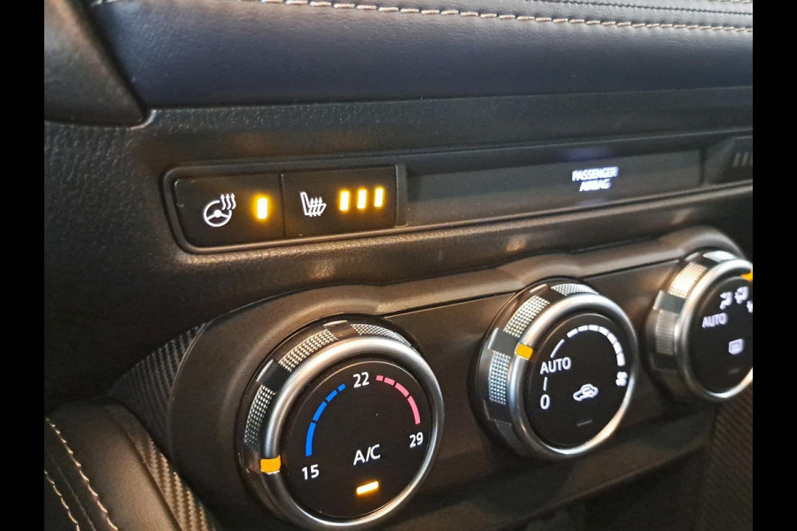 Mazda 2 1.5 Skyactiv-G Luxury Incl. Apple Carplay/Android Auto | Cruise control | Lichtmetalen velgen 16"