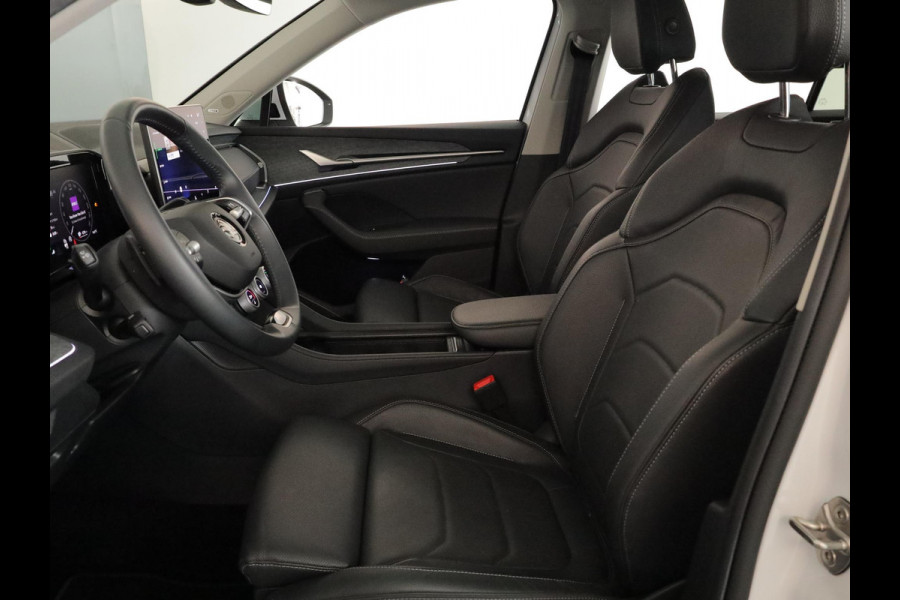Škoda Kodiaq 1.5 TSI PHEV Sportline Business 204pk | Wegklapbare trekhaak | 19 inch lichtmetalen velgen | Elektrisch verstelb. passagiersstoel met geheugen | Verlengde garantie