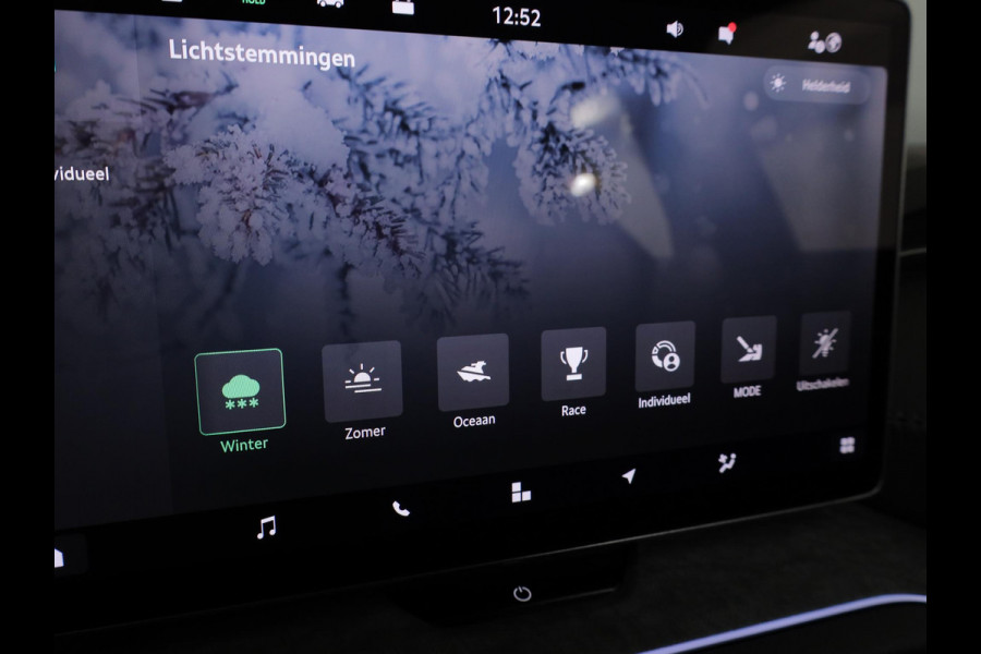 Škoda Kodiaq 1.5 TSI PHEV Sportline Business 204pk | Wegklapbare trekhaak | 19 inch lichtmetalen velgen | Elektrisch verstelb. passagiersstoel met geheugen | Verlengde garantie
