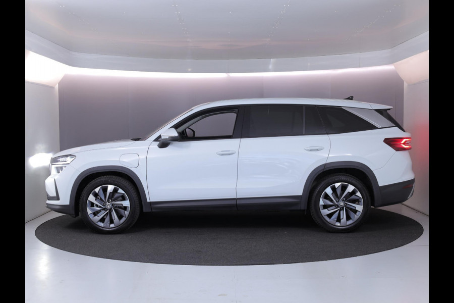 Škoda Kodiaq 1.5 TSI PHEV Sportline Business 204pk | Wegklapbare trekhaak | 19 inch lichtmetalen velgen | Elektrisch verstelb. passagiersstoel met geheugen | Verlengde garantie