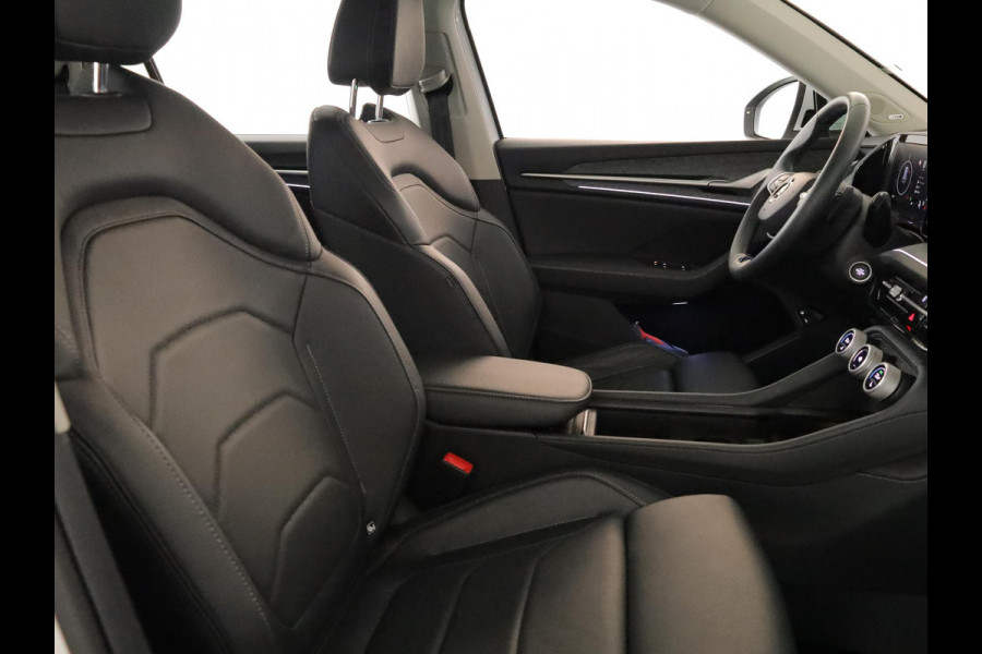 Škoda Kodiaq 1.5 TSI PHEV Sportline Business 204pk | Wegklapbare trekhaak | 19 inch lichtmetalen velgen | Elektrisch verstelb. passagiersstoel met geheugen | Verlengde garantie