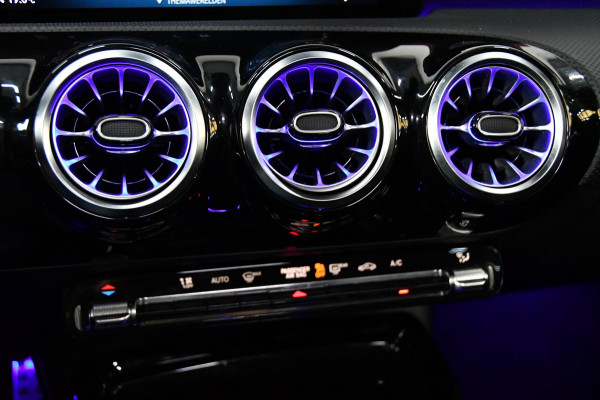 Mercedes-Benz CLA-Klasse Shooting Brake AMG 35 4MATIC