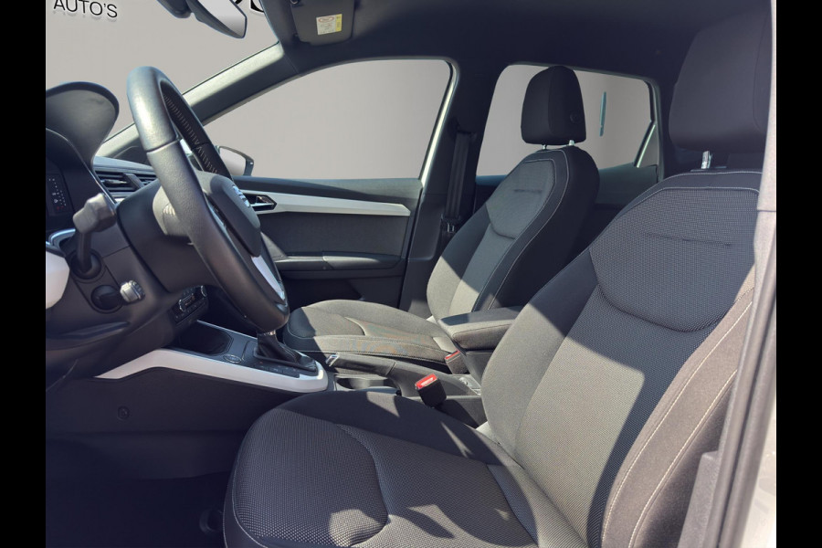 Seat Arona 1.0 TSI Xcellence Business Intense Automaat | Navi |Virtual Cockpit | Stoelverw | White met zwart dak |