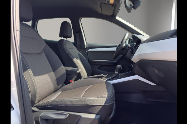 Seat Arona 1.0 TSI Xcellence Business Intense Automaat | Navi |Virtual Cockpit | Stoelverw | White met zwart dak |