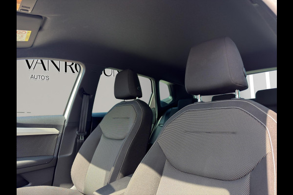 Seat Arona 1.0 TSI Xcellence Business Intense Automaat | Navi |Virtual Cockpit | Stoelverw | White met zwart dak |