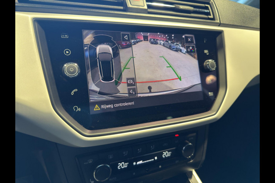 Seat Arona 1.0 TSI Xcellence Business Intense Automaat | Navi |Virtual Cockpit | Stoelverw | White met zwart dak |