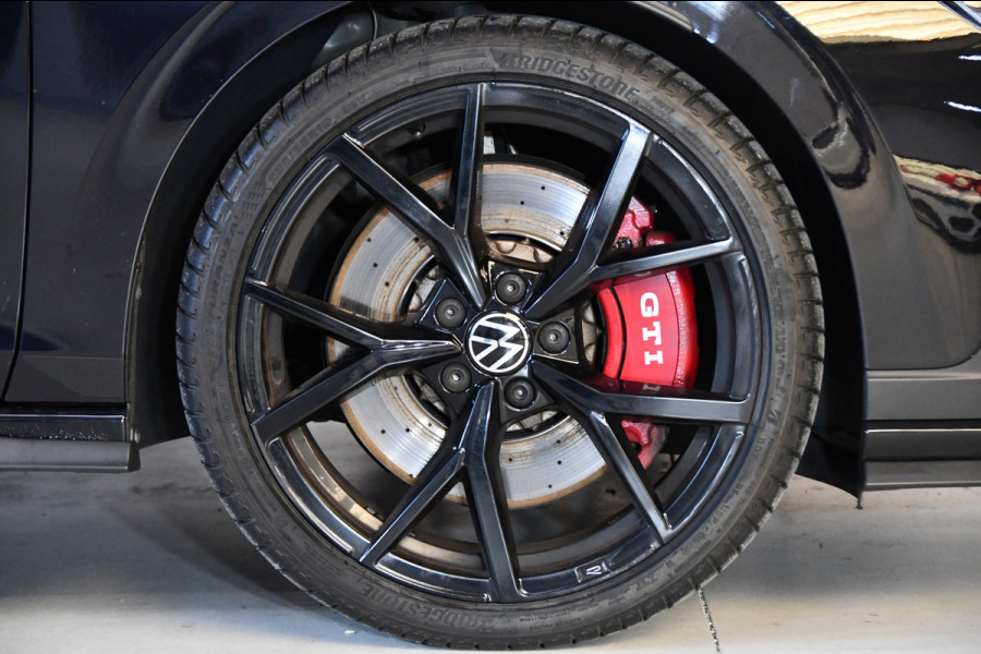 Volkswagen Golf 2.0 TSI GTI Clubsport, Pano, Sfeer