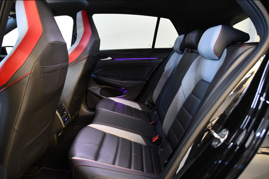 Volkswagen Golf 2.0 TSI GTI Clubsport, Pano, Sfeer