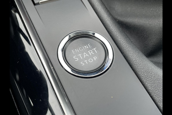 Peugeot 3008 1.2 PureTech Blue Lease Premium | Apple Carplay & Android auto