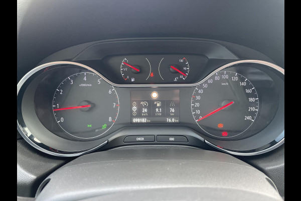 Opel Grandland X 1.2 Turbo Business Elegance