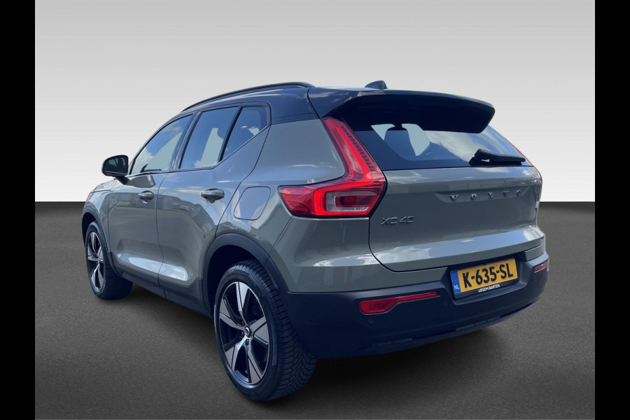 Volvo XC40 Recharge P8 AWD R-Design | Zwart dak
