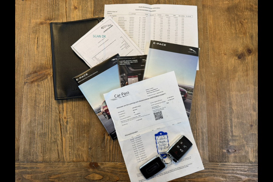 Jaguar E-Pace 2.0 P250 Automaat Clima Camera+Pdc Cruise Leder Trekhaak Keyless Bluetooth