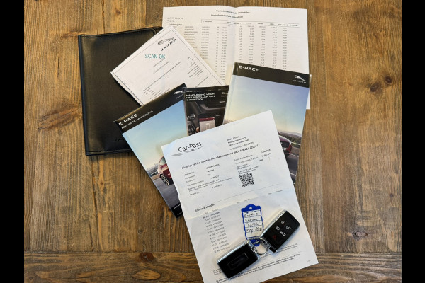 Jaguar E-Pace 2.0 P250 Automaat Clima Camera+Pdc Cruise Leder Trekhaak Keyless Bluetooth